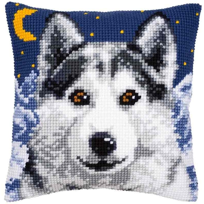 Kruissteekkussen Wolf    40x40cm