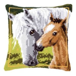 Kruissteekkussen Wit paard met veulen