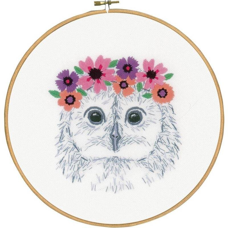 Borduur kit Uiltje met bloemen bedrukt 24cm