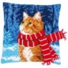 Kruissteekkussen Kat met sjaal 40x40cm