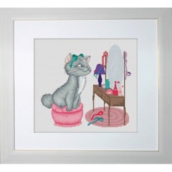 TP Make-Up Cat                B1035