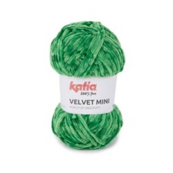 VELVET MINI 216 licht grasgroen 50gr